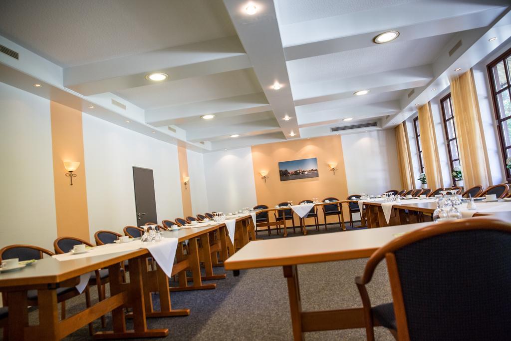 Hotel Ostfriesen Hof Λέερ Εξωτερικό φωτογραφία