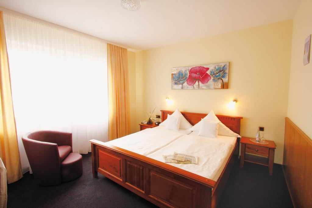 Hotel Ostfriesen Hof Λέερ Δωμάτιο φωτογραφία